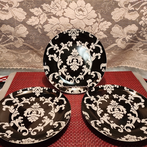 Le Marais Appetizer Plates by Rosanna--FINAL PRICE - Picture 2 of 4